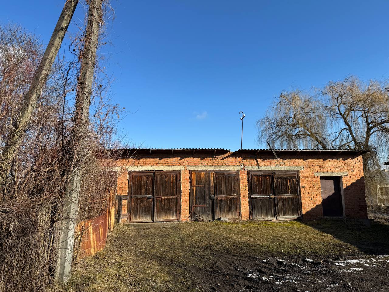 Гаражі літ. Д,, Гараж літ. Е1